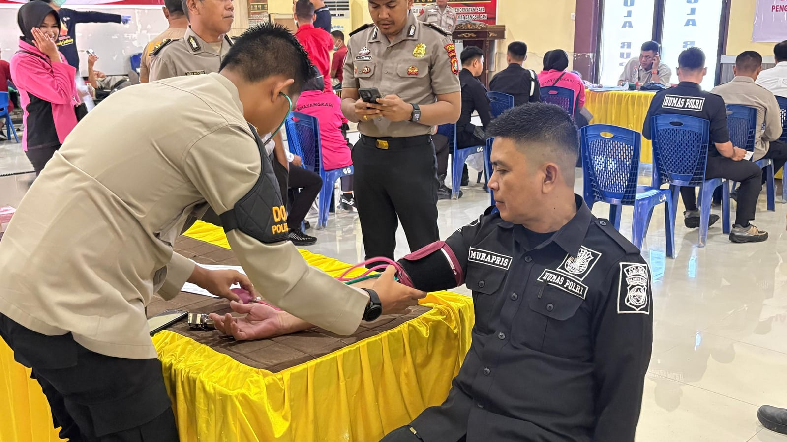 Polres Polewali Mandar Gelar Donor Darah Sambut Hari Bhayangkara ke-80