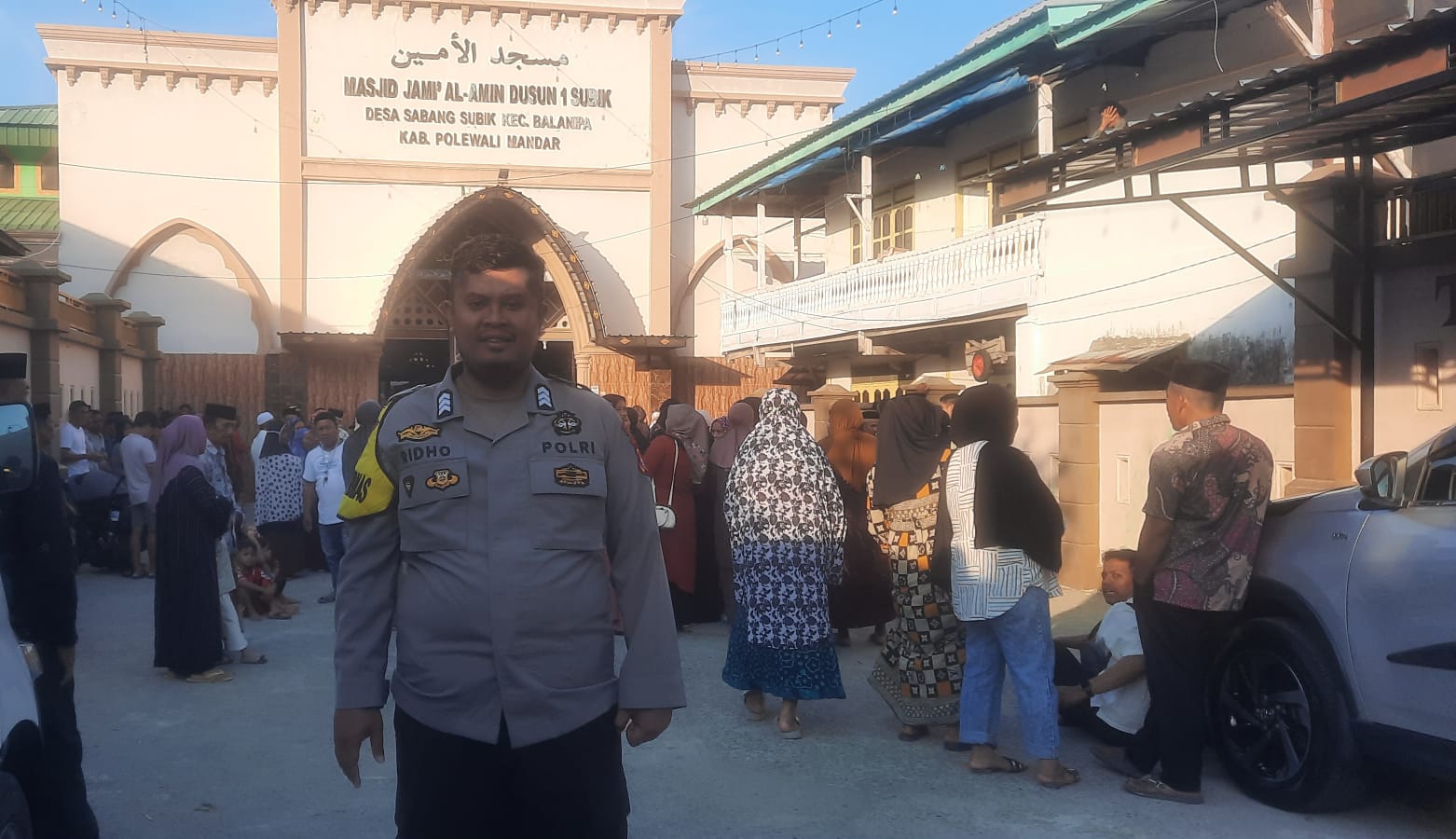 Bhabinkamtibmas Desa Sabang Subik Amankan Pemberangkatan 41 Jamaah Umrah