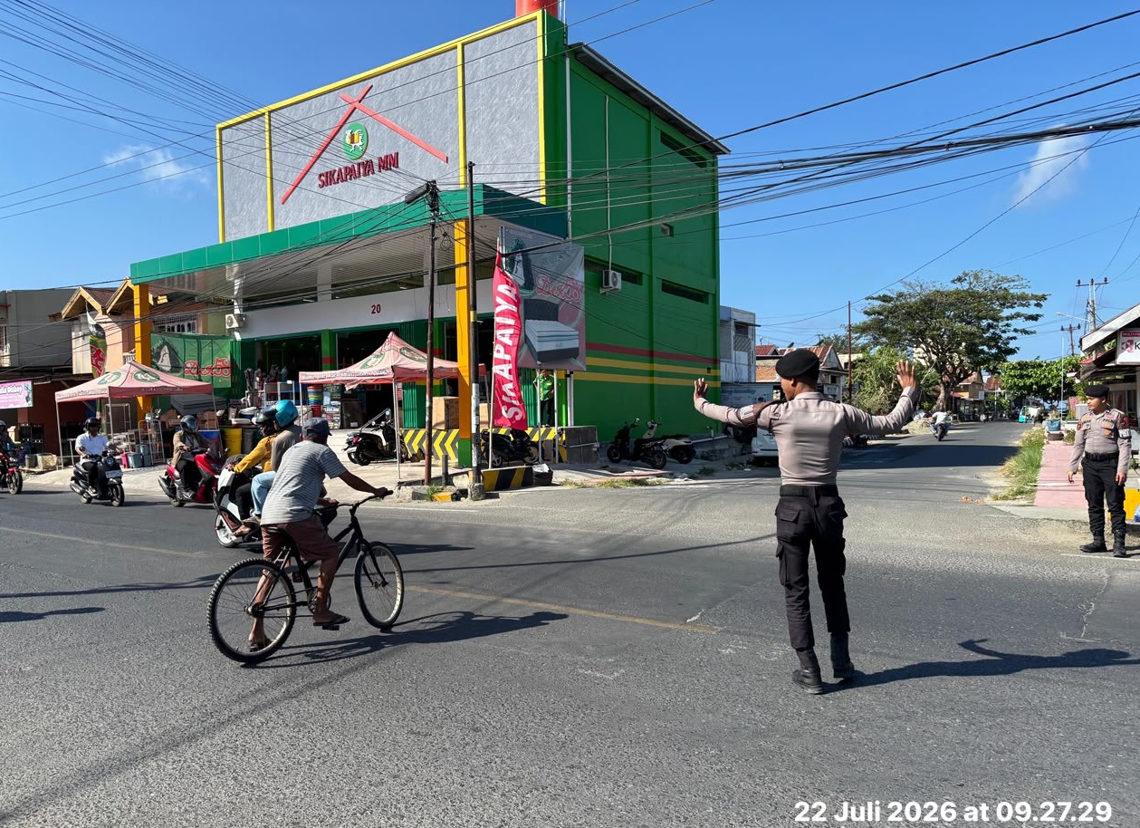 Tak Sekadar Berpatroli, Samapta Polres Majene Hadir Beri Rasa Aman dan Kelancaran bagi Pengguna Jalan