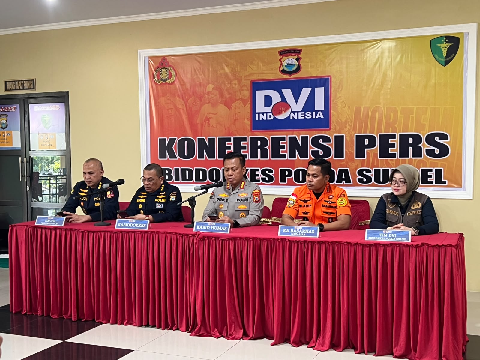 Proses Identifikasi Berlanjut, Biddokkes Polda Sulsel Terima Satu Jenazah Korban Laka Laut KM Nurul Salsa
