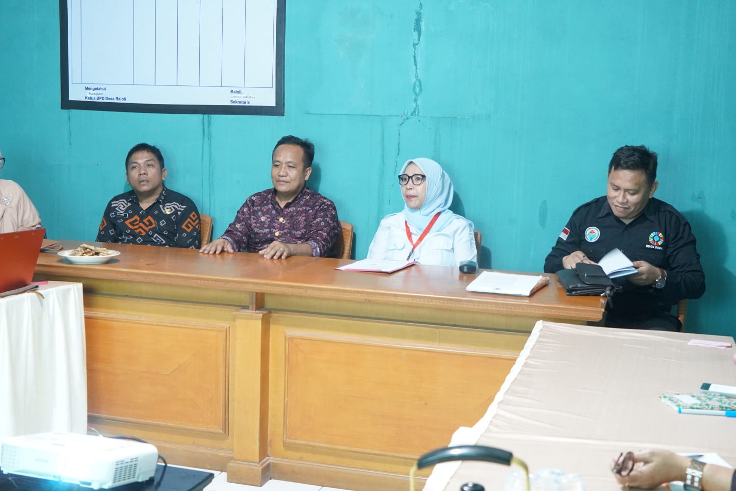 Kadis PMD Luwu Utara Dorong Desa Baloli Wujudkan Tata Kelola Bersih dan Transparan