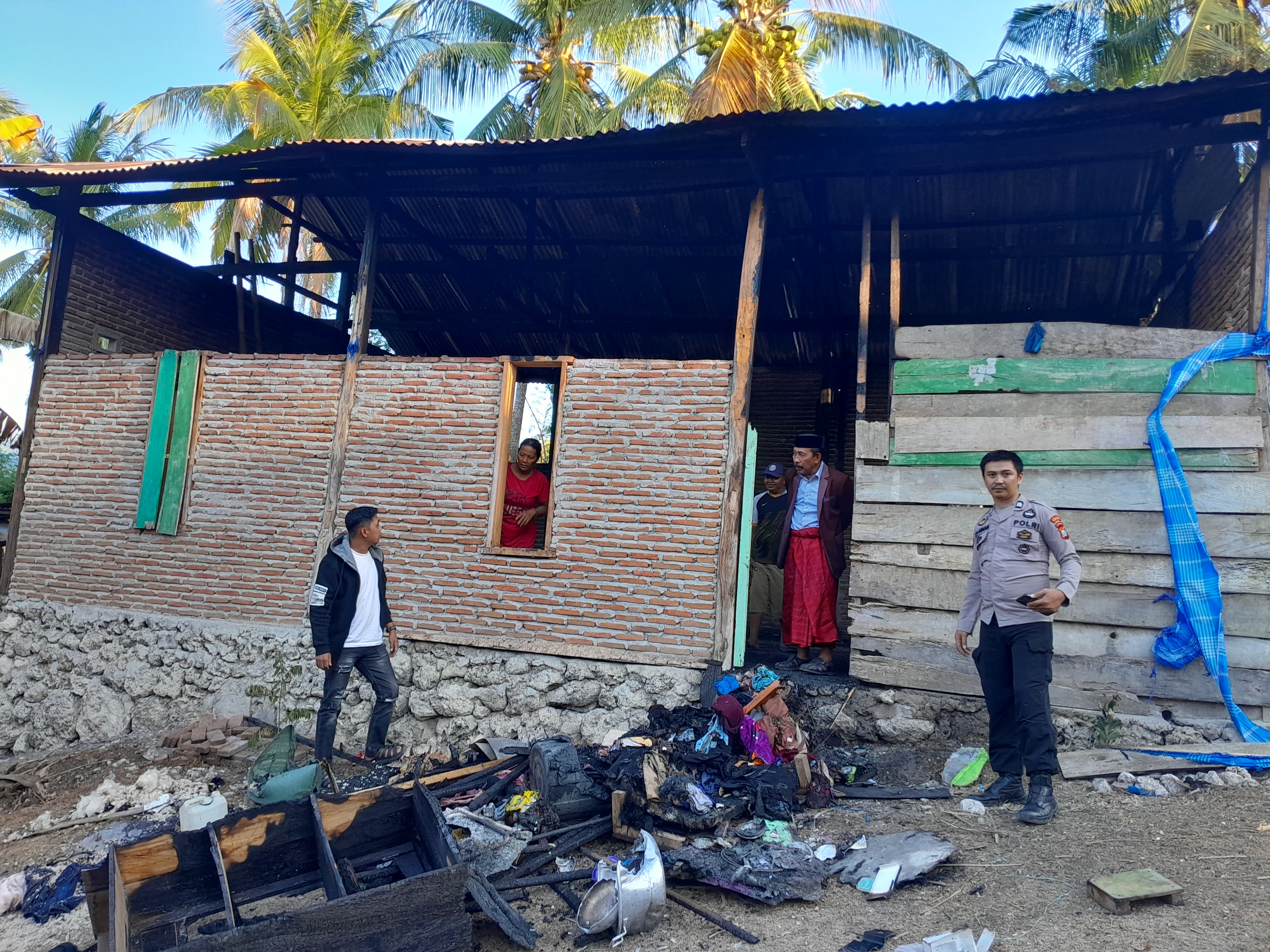 Rumah Warga di Balanipa Hangus Terbakar, Polisi Selidiki Penyebab Kebakaran