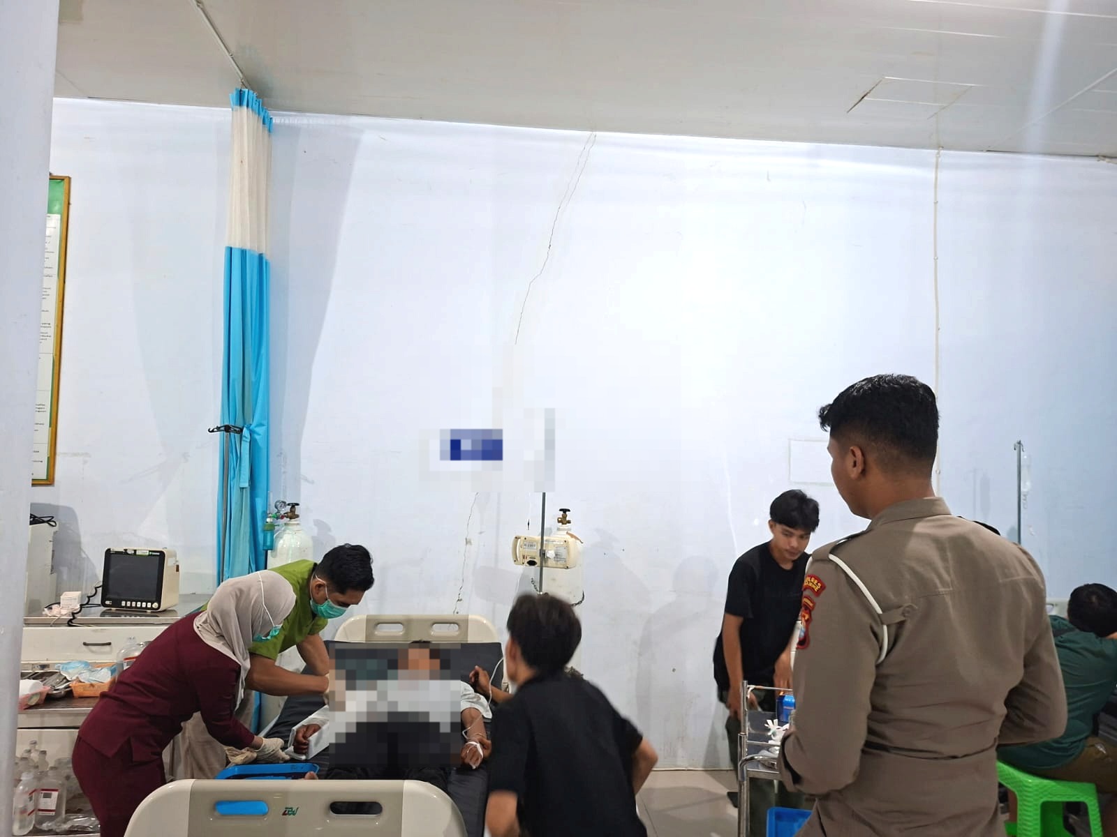 Satlantas Polres Majene Bergerak Cepat Tangani Kecelakaan di Perempatan Tanjung Batu, Korban Dievakuasi ke RSUD
