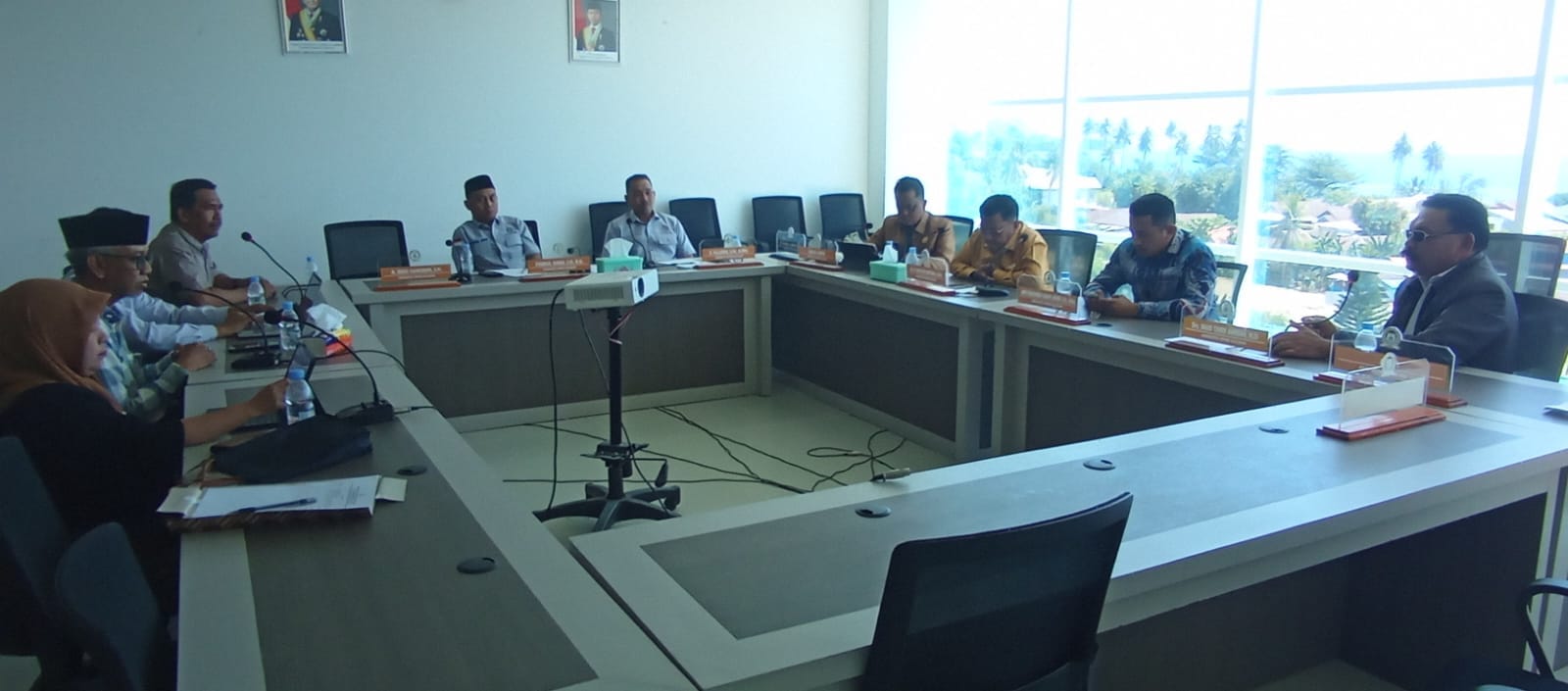 Komisi I DPRD Sulbar dan BKPSDM Bahas Pelayanan Kenaikan Pangkat PNS