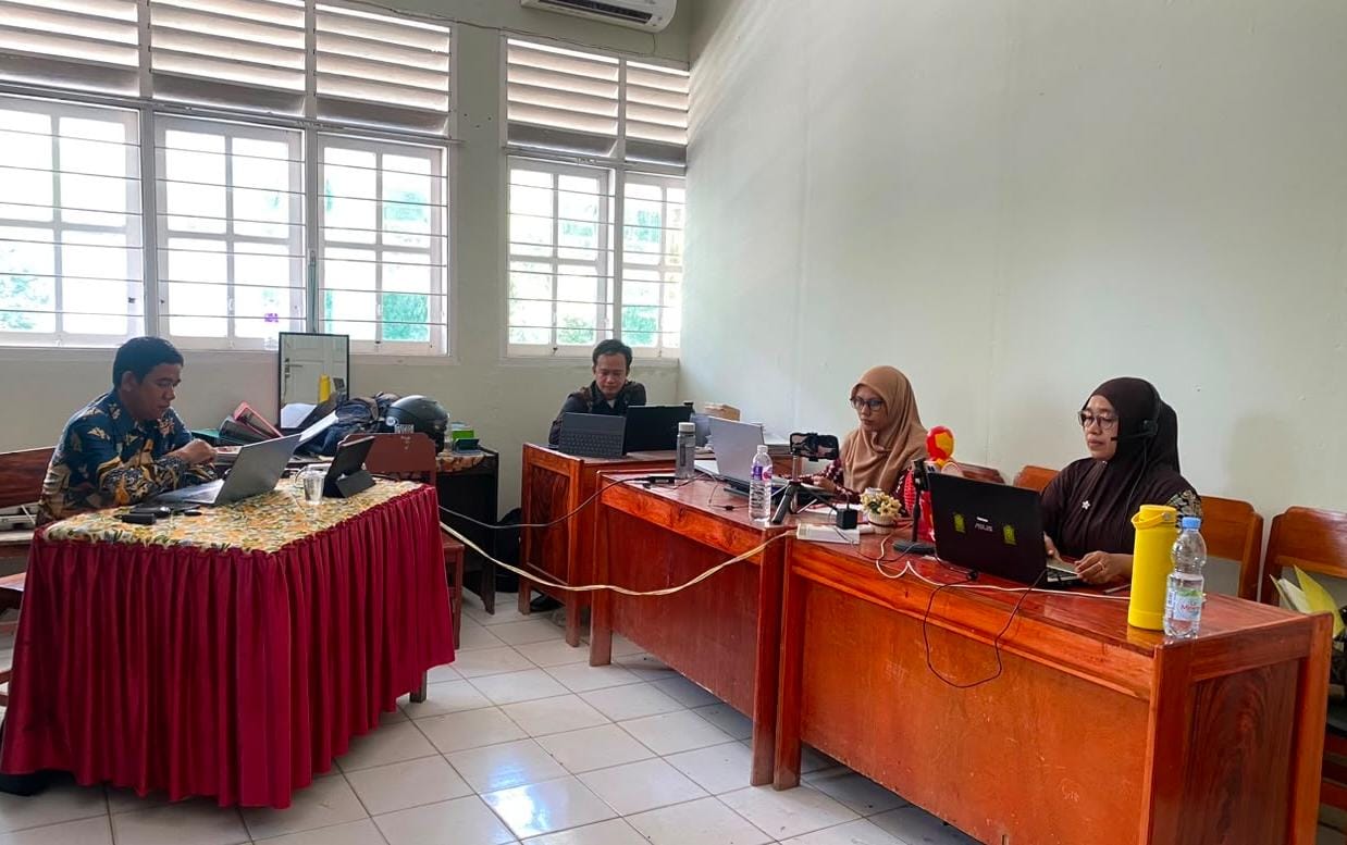 Dua Tim Guru MAN Pinrang Bawa Inovasi STEM ke Kompetisi Tingkat Sulawesi