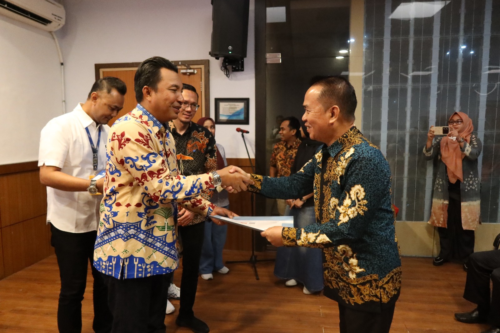 Mengenal Lebih Dekat Drs. H. Aspar: Maestro Statistik Luwu Utara yang Kini Purnabakti
