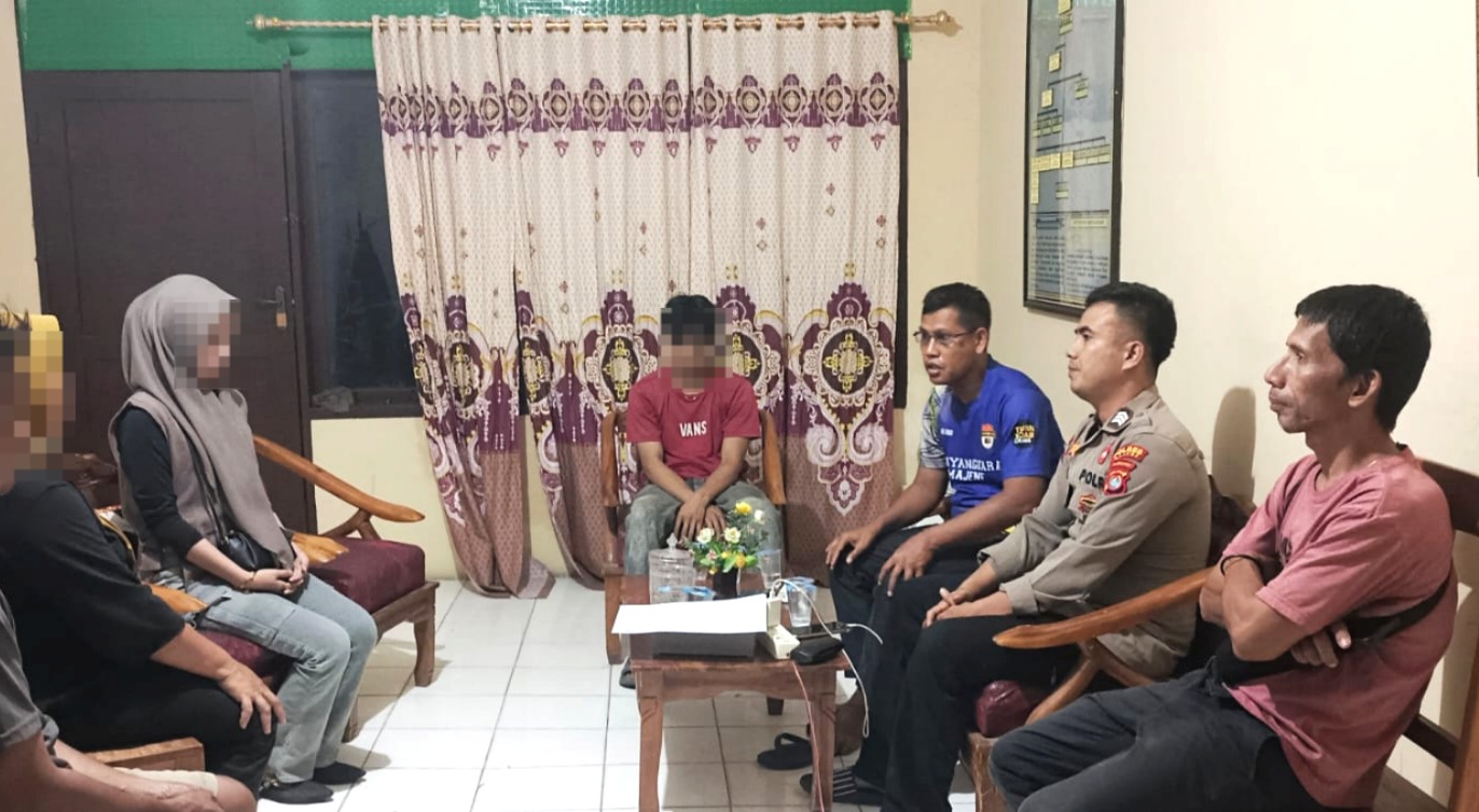 Kedepankan Problem Solving, Bhabinkamtibmas Polsek Banggae Redam Perselisihan Warga