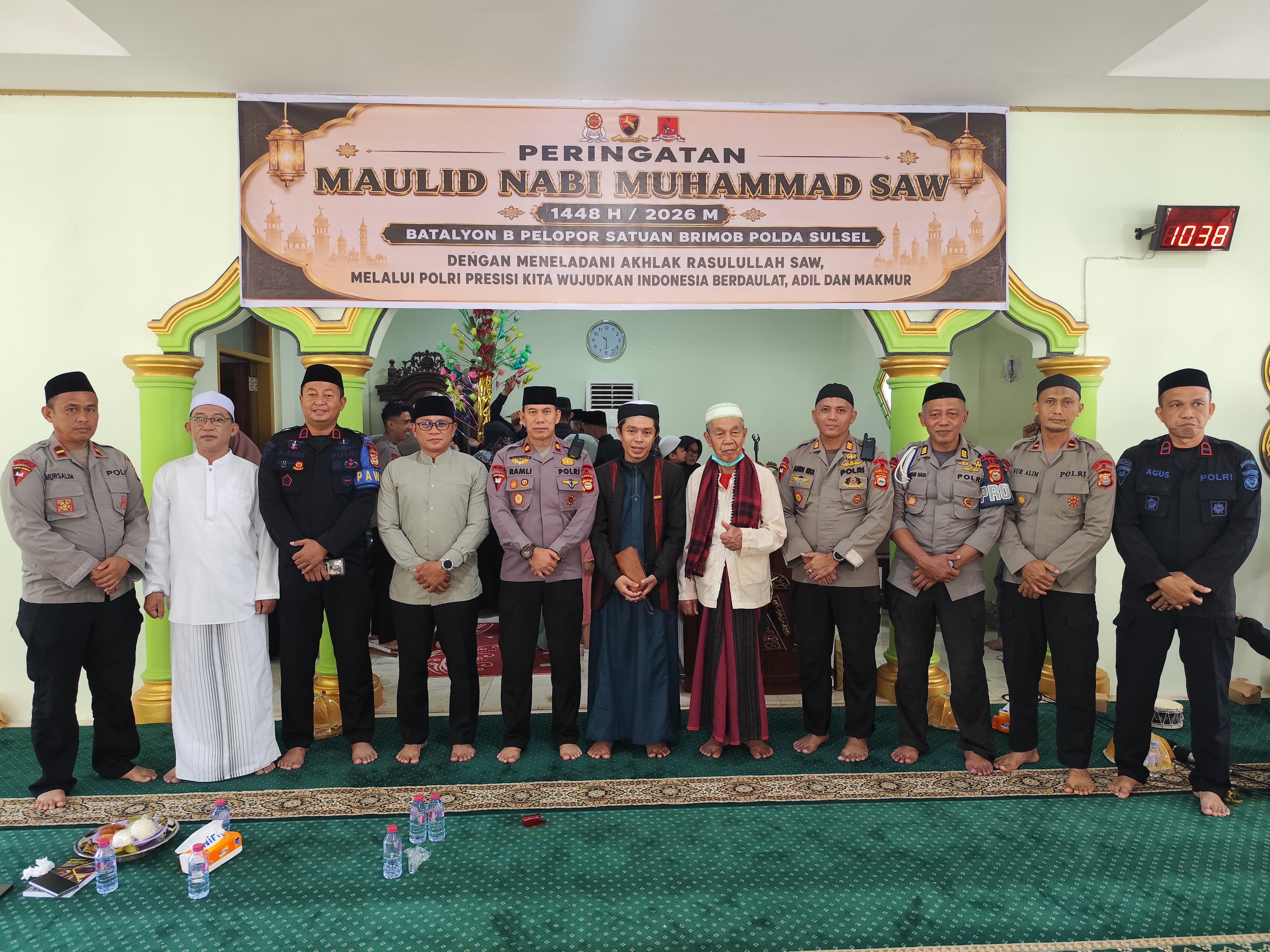 Teladani Akhlak Rasulullah SAW, Batalyon B Pelopor Brimob Polda Sulsel Gelar Maulid Nabi