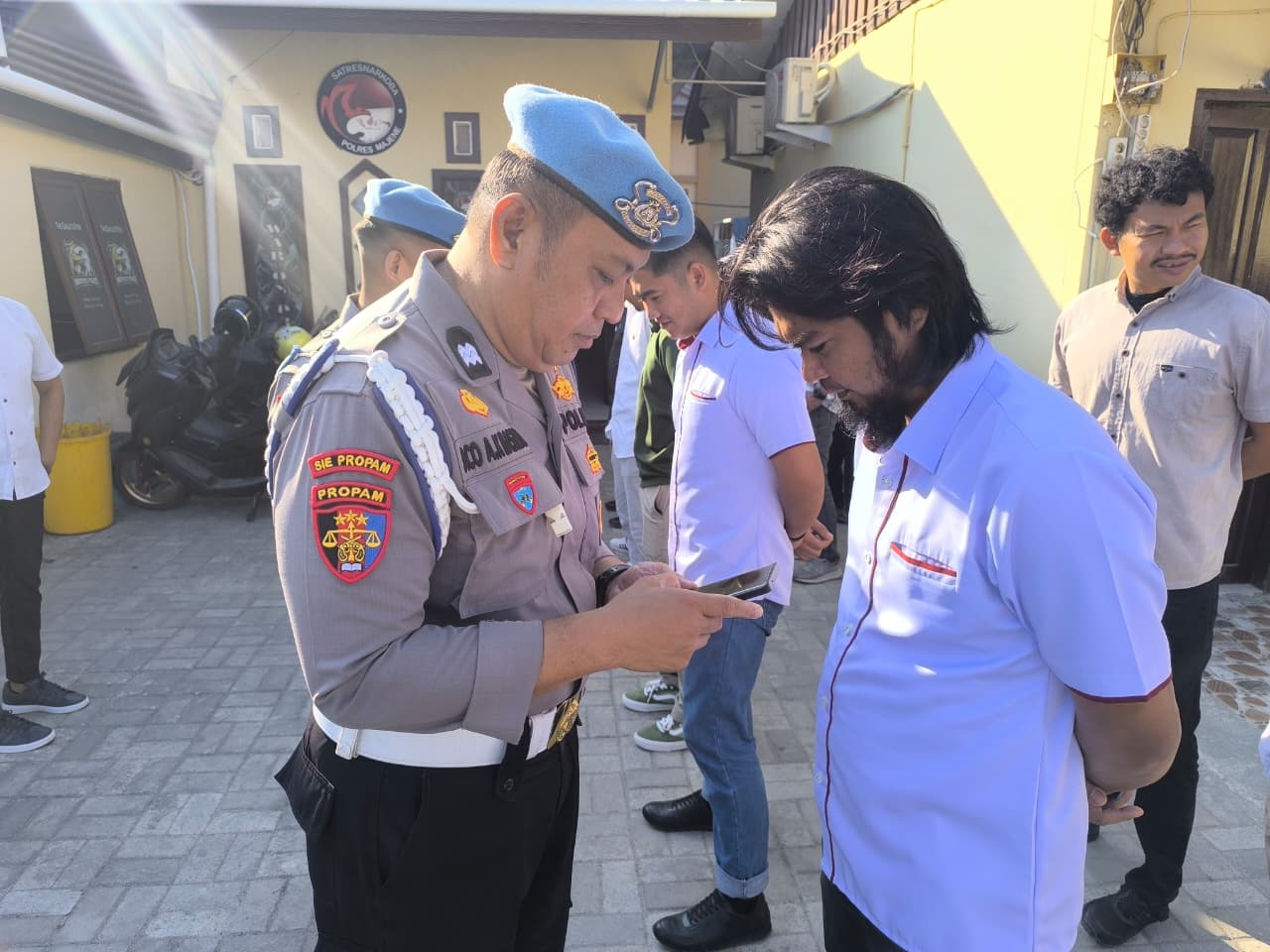 Propam Polres Majene Razia Smartphone Personel, Antisipasi Keterlibatan Judi Online