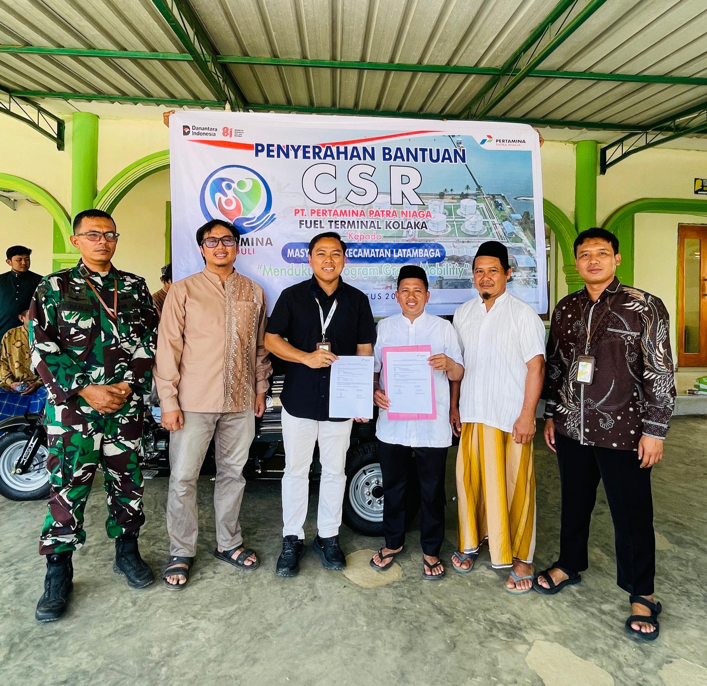 Pertamina Patra Niaga Regional Sulawesi Perkuat Pengelolaan Sampah di Kolaka melalui Bantuan Motor Tiga Roda