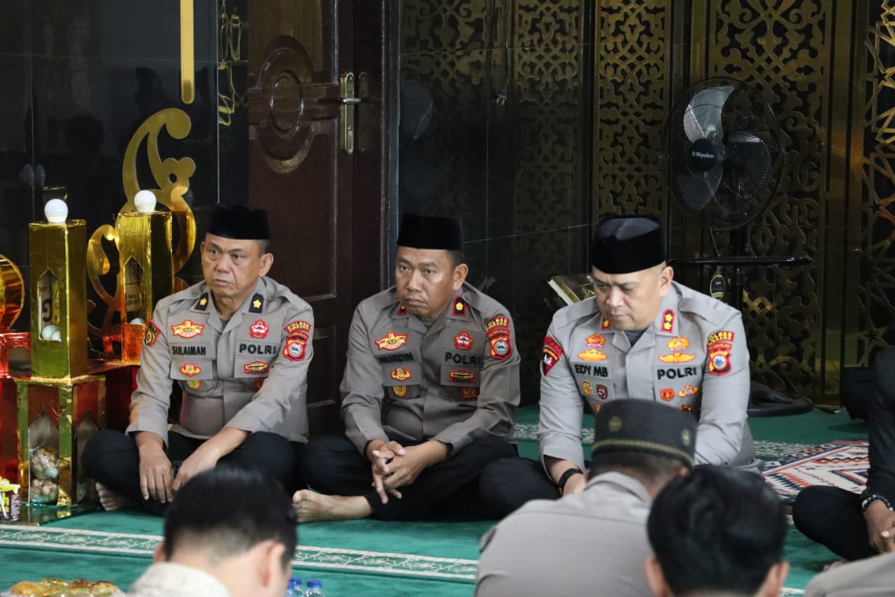 Polres Pinrang Peringati Maulid Nabi Muhammad SAW 1448 H, Perkuat Keteladanan Akhlak dalam Pelaksanaan Tugas