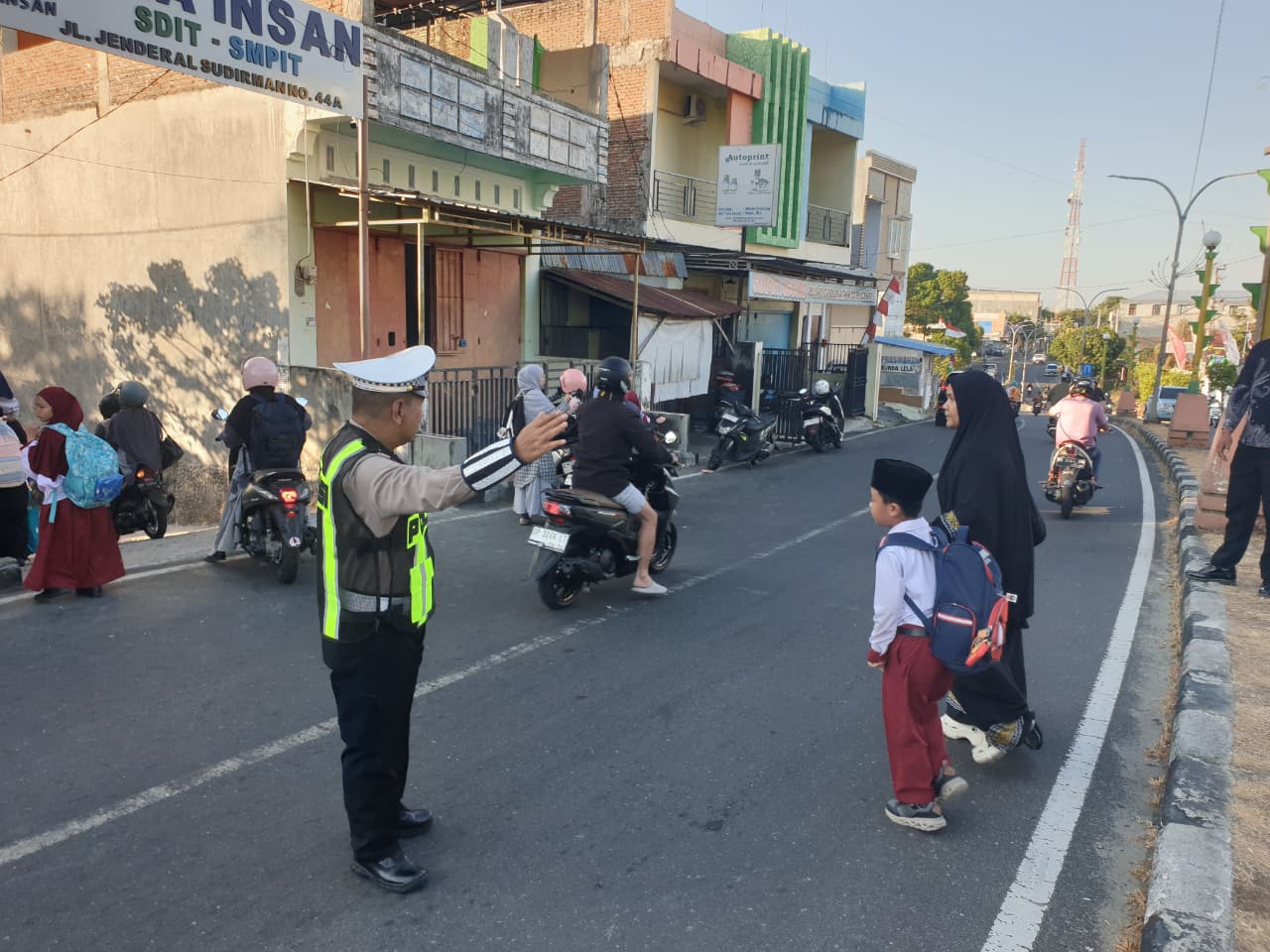 Sat Lantas Polres Parepare Intensifkan Commander Wish Pagi Guna Tekan Pelanggaran dan Kecelakaan Lalu Lintas