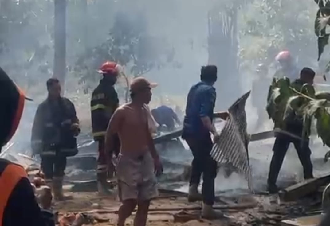 Diduga Korsleting, Satu Rumah di Segerang Terbakar dengan Kerugian Rp50 Juta