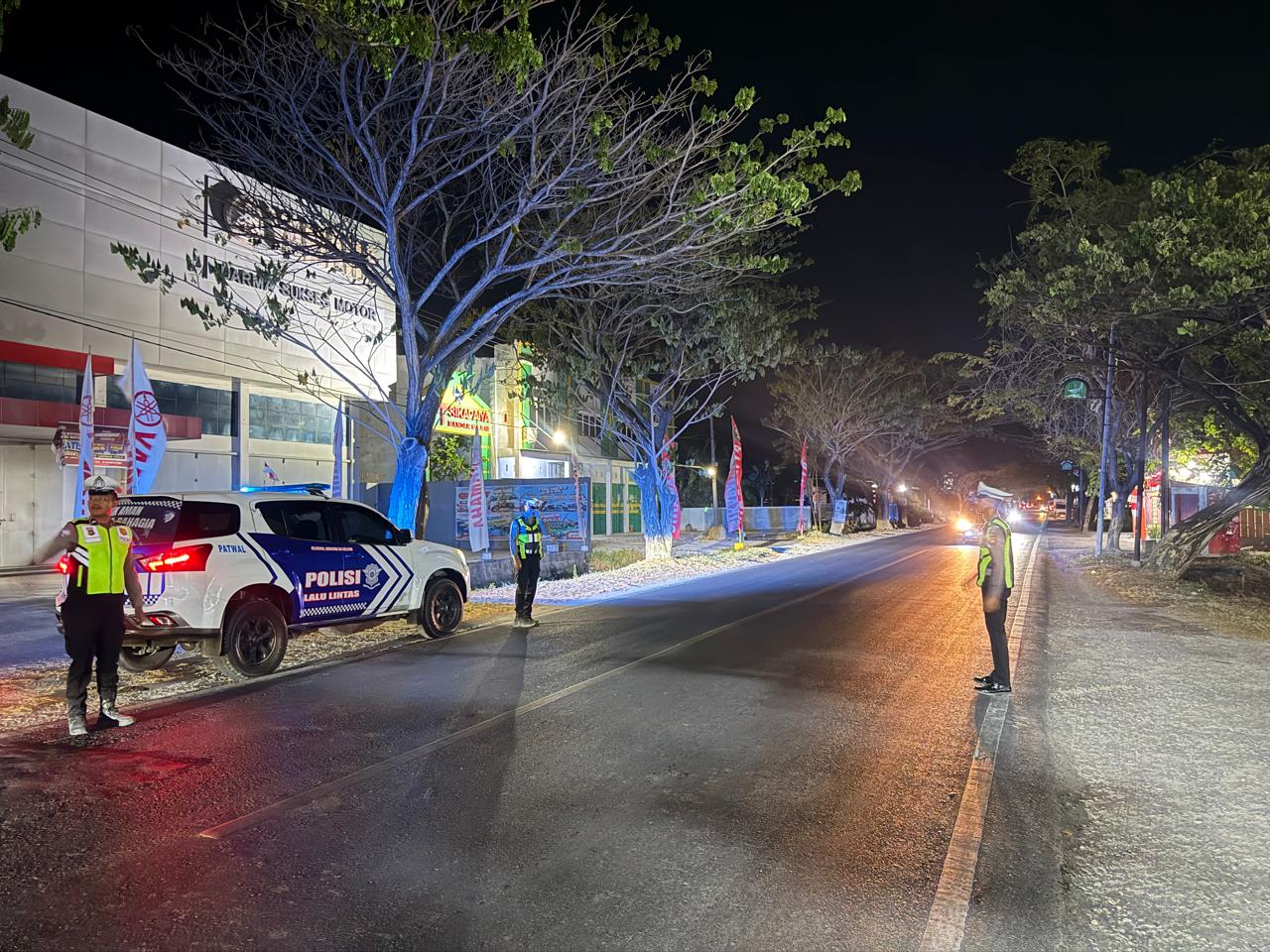 Cegah Balap Liar dan Pelanggaran Malam Hari, Satlantas Polres Majene Intensifkan Patroli Blue Light