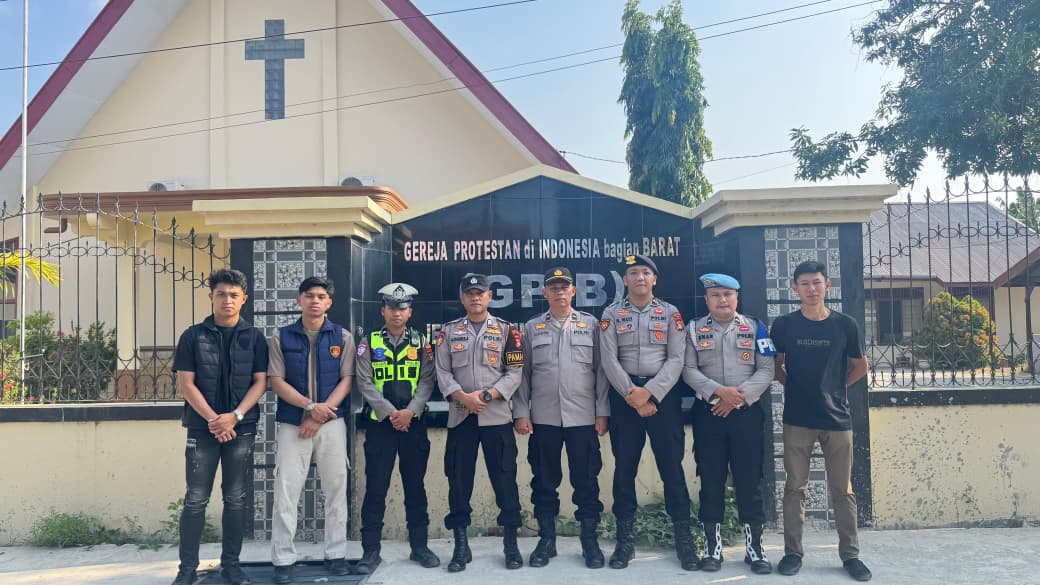 Jaga Kekhusyukan Ibadah Minggu, Polres Majene Perkuat Pengamanan Gereja