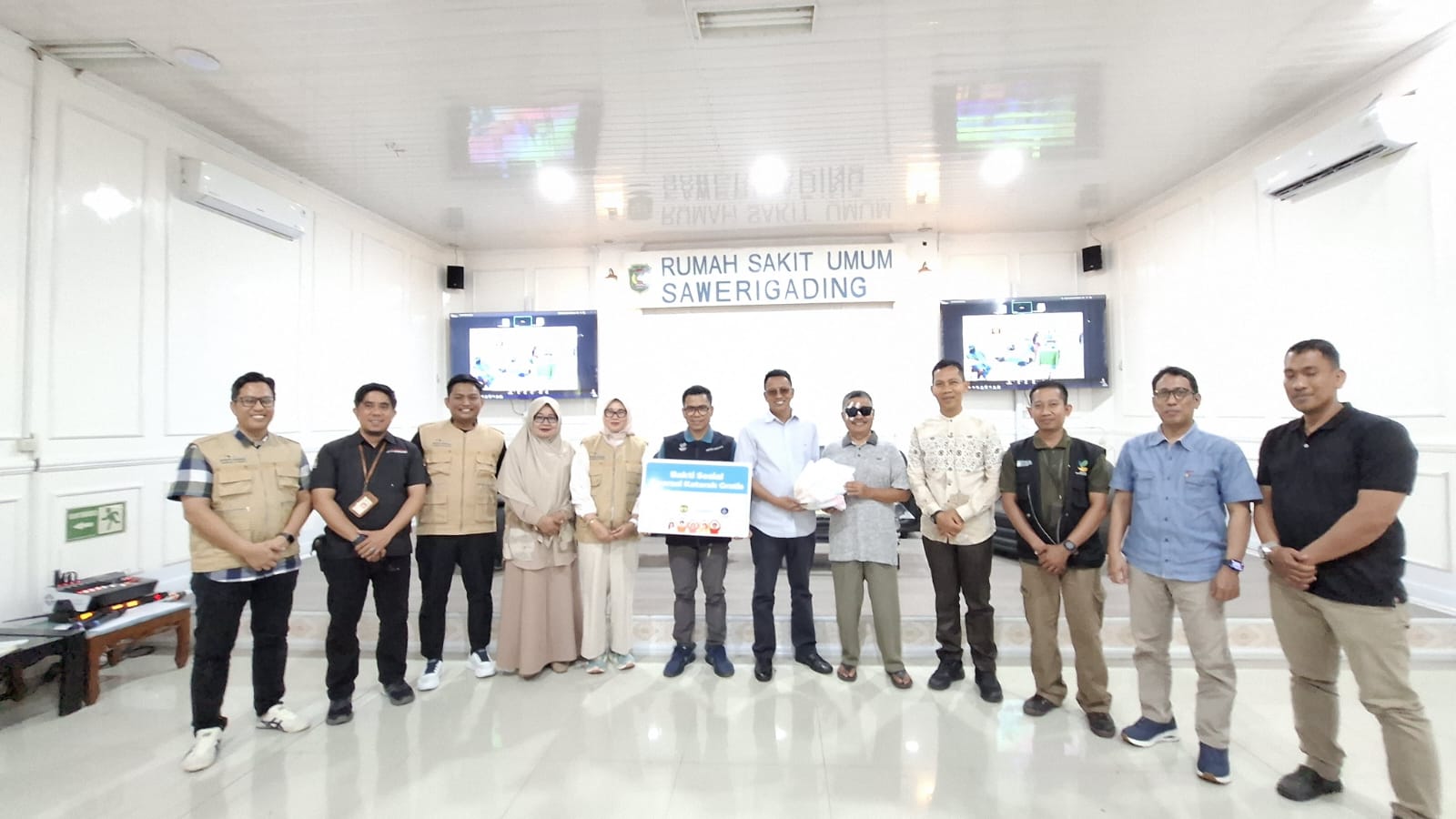 13 Peserta Dapat Operasi Katarak Gratis di RSUD Sawerigading Palopo