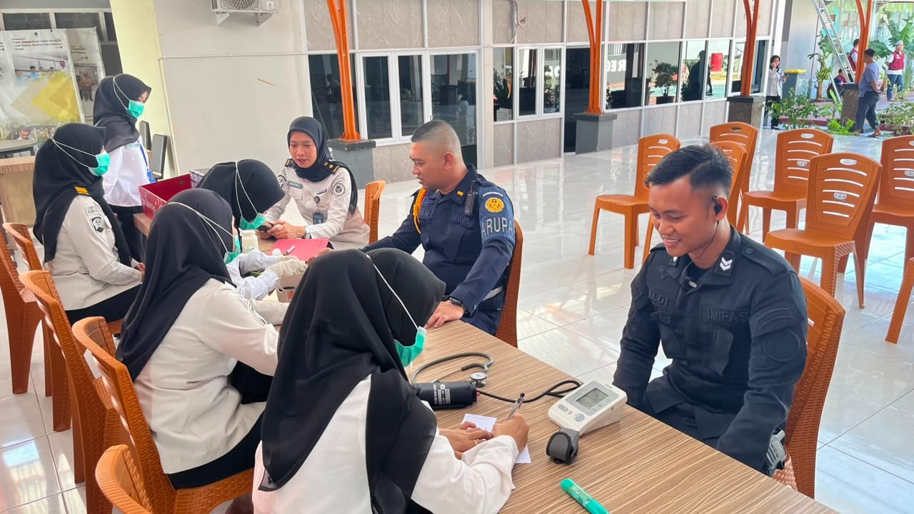 Wujudkan Lingkungan Pemasyarakatan yang Sehat, Lapas Parepare kembali Gelar Program Rutin Cek Kesehatan Gratis