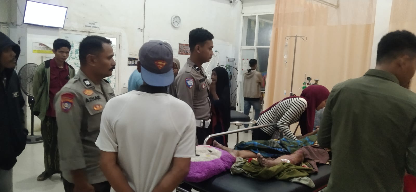 Pejalan Kaki Tertabrak Motor di Jalan Poros Paredeang, Dirujuk