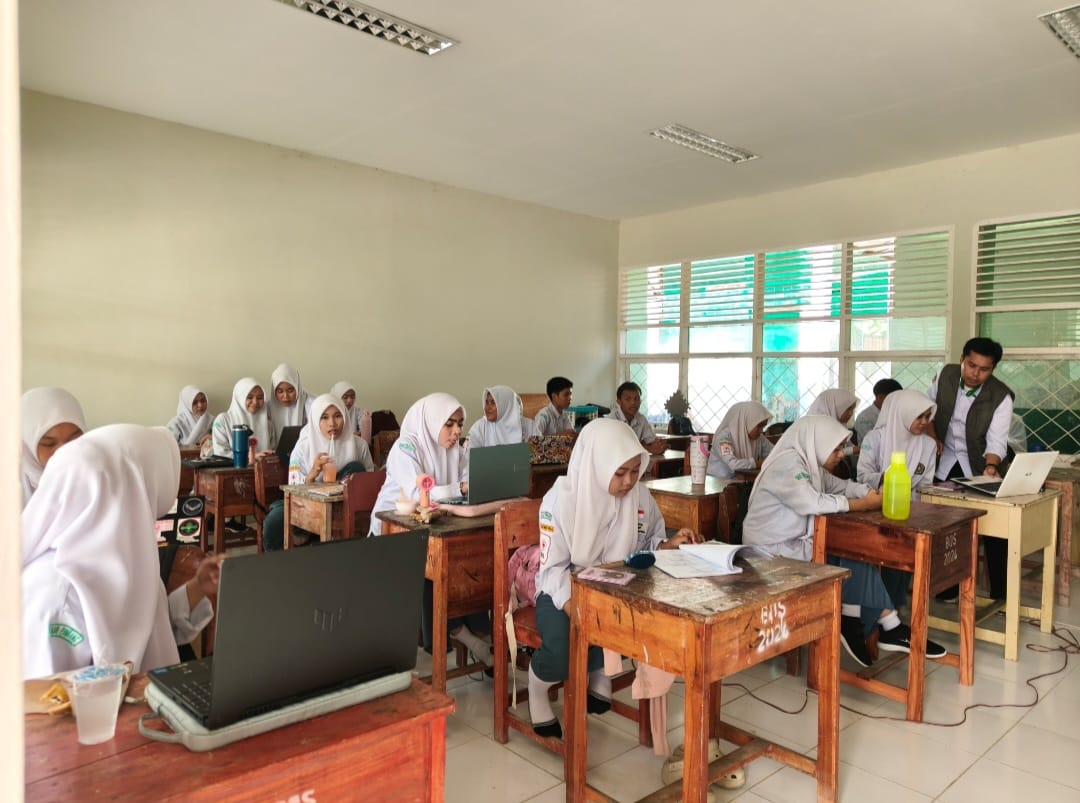 Asah Kesiapan TKA, Murid Kelas XII MAN Pinrang Ikuti TRY OUT
