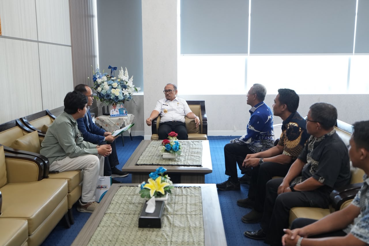 PLN Targetkan Listrik 84 Lokasi di Sulbar, Dua Kendala Mengadang