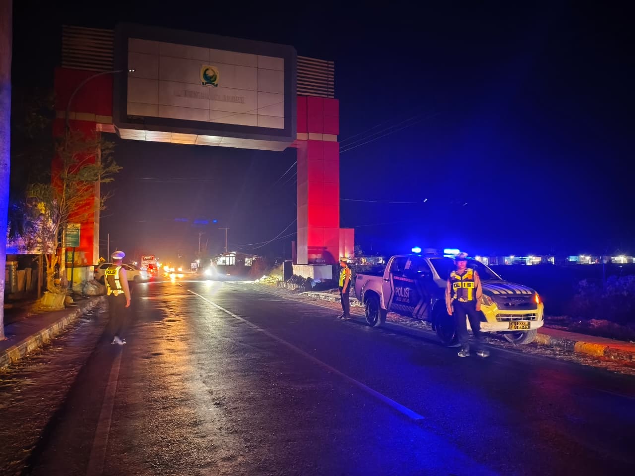 Minimalisir Angka Pelanggaran dan Cegah Balap Liar, Satlantas Majene Intensifkan Patroli Blue Light hingga Perbatasan Polman