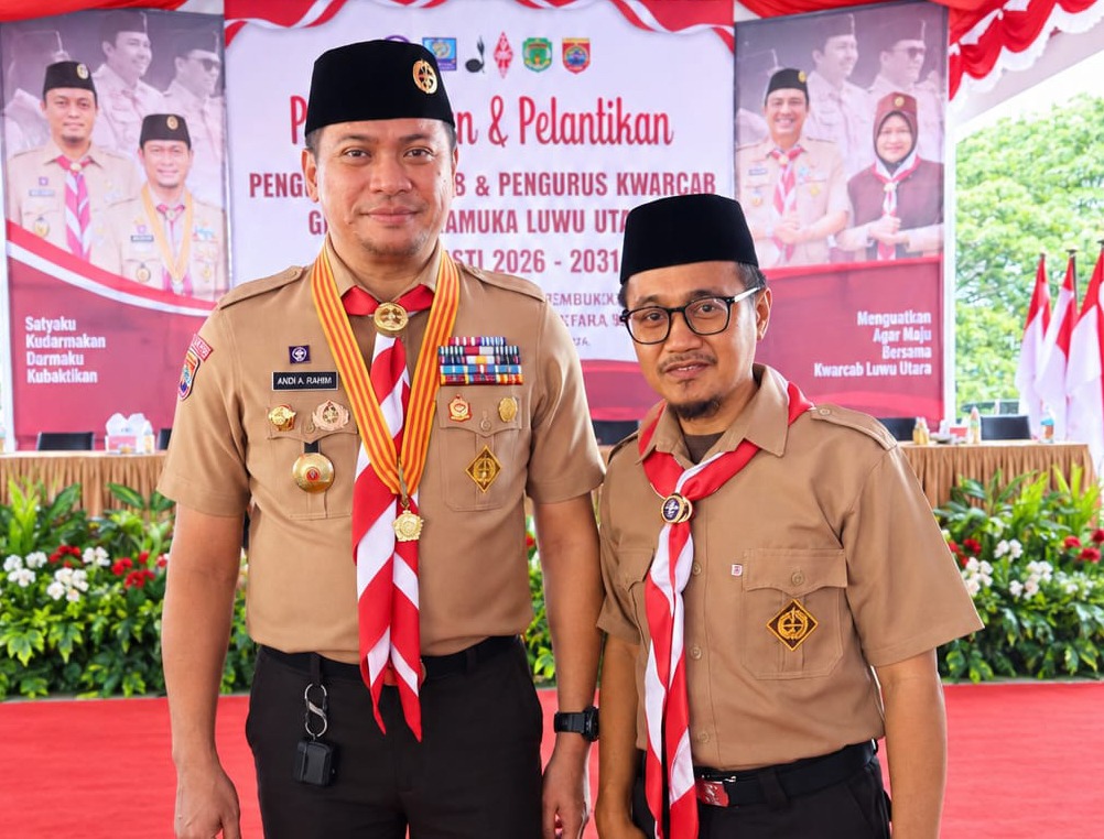40 Tahun Kembali Memakai Seragam Cokelat