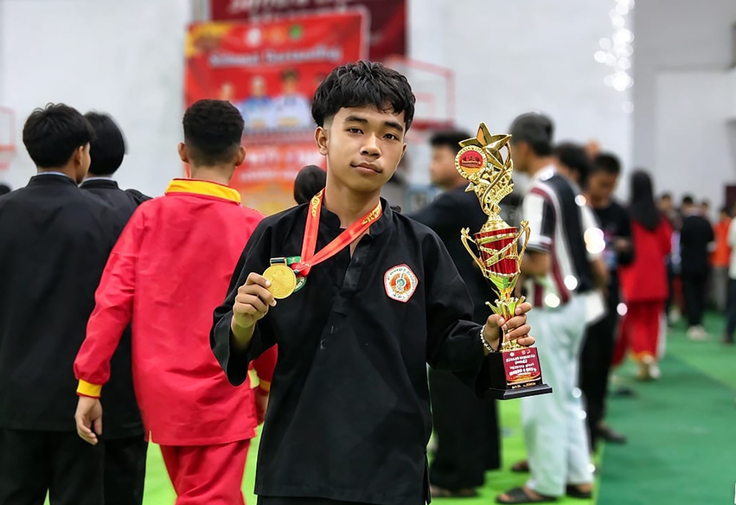 Muhammad Asfar, Siswa MAN Luwu Utara, Raih Juara 1 dan Pemain Terbaik di Kejuaraan Pencak Silat Bupati Cup II 2026