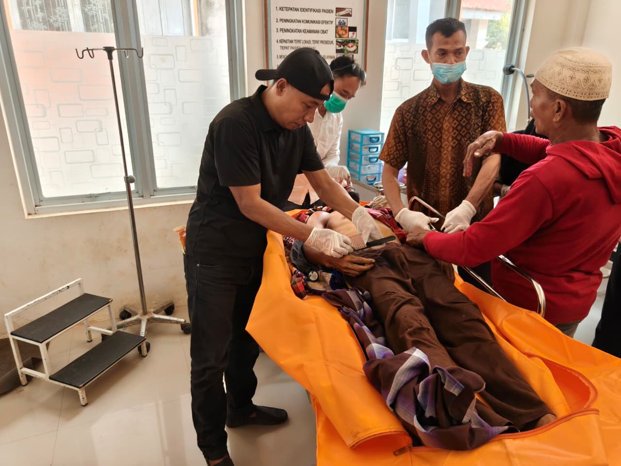 Petani Tewas Tertimpa Ranting Pohon Saat Penebangan di Bulo