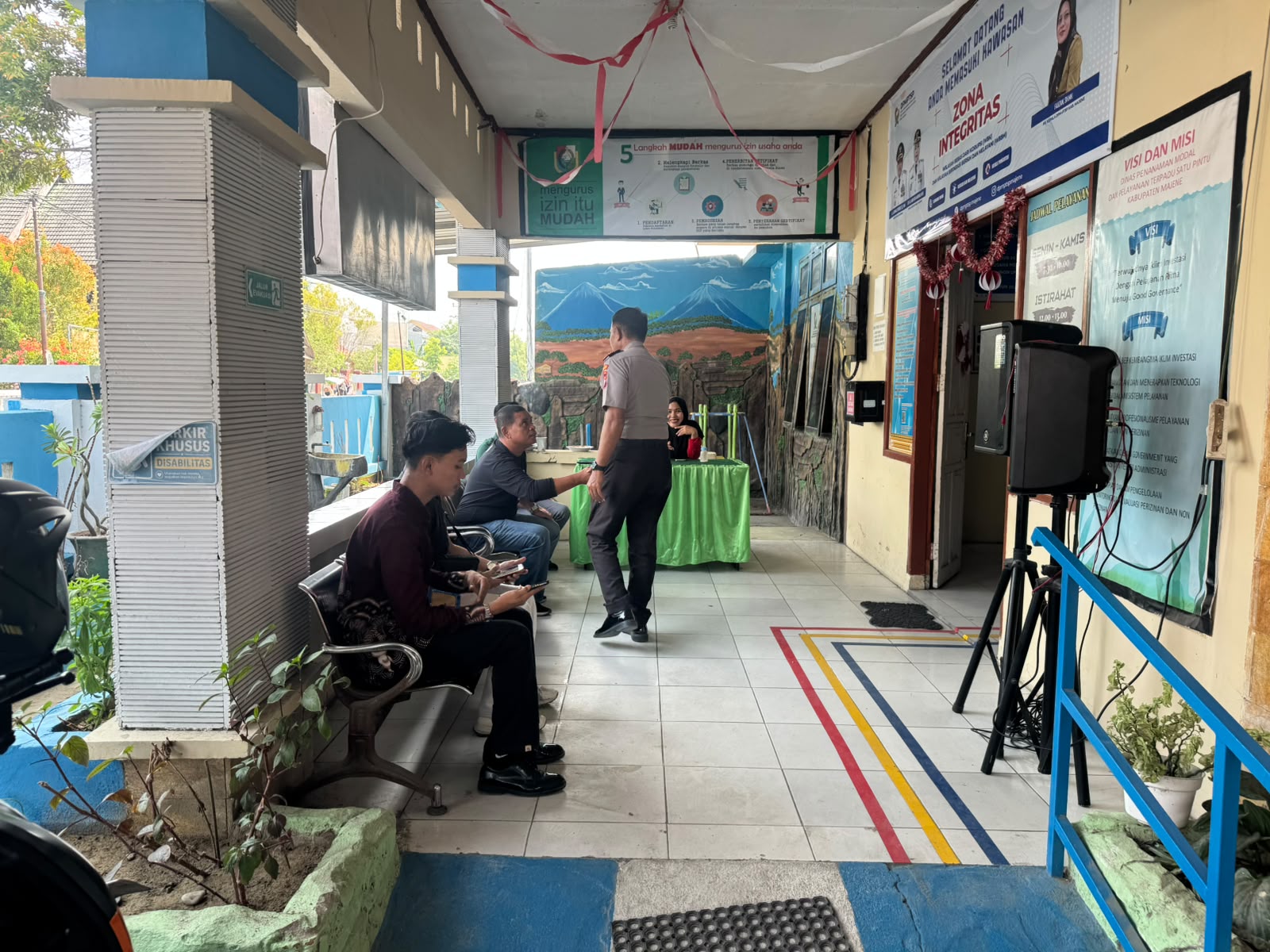 Cegah Masyarakat Terjerat Judi Online dan Penipuan Digital, Sat Binmas Polres Majene Gencarkan Edukasi