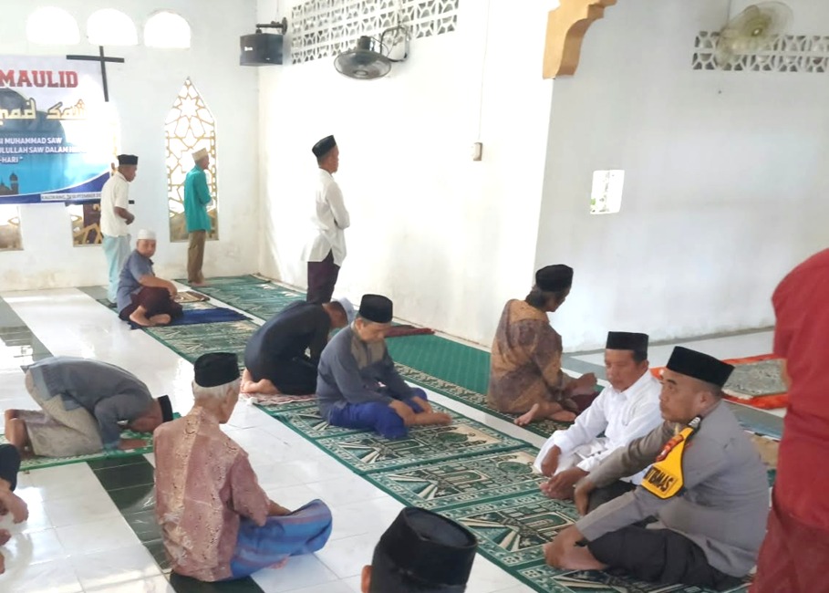 Lewat Program Dintaq, Polsek Malunda Ajak Warga Perkuat Ibadah dan Makmurkan Masjid